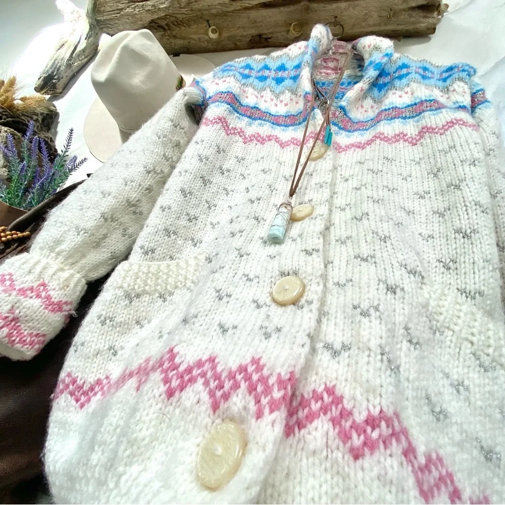 SOLD⭐️RARE Artisan HANDCRAFTED granny sweater-Navajo/NORDIC/Aztec/Pendleton vibe - Picture 9 of 16